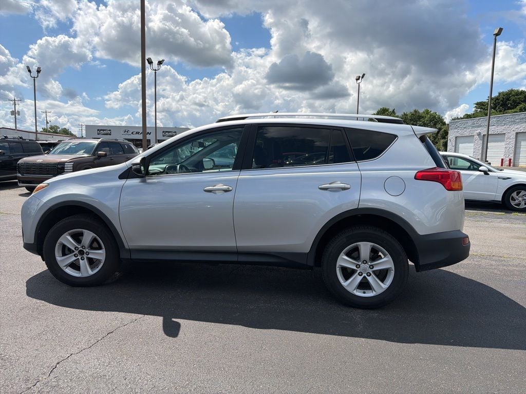 2013 Toyota RAV4 XLE Fresh Trade / Clean Carfax / Super Clean