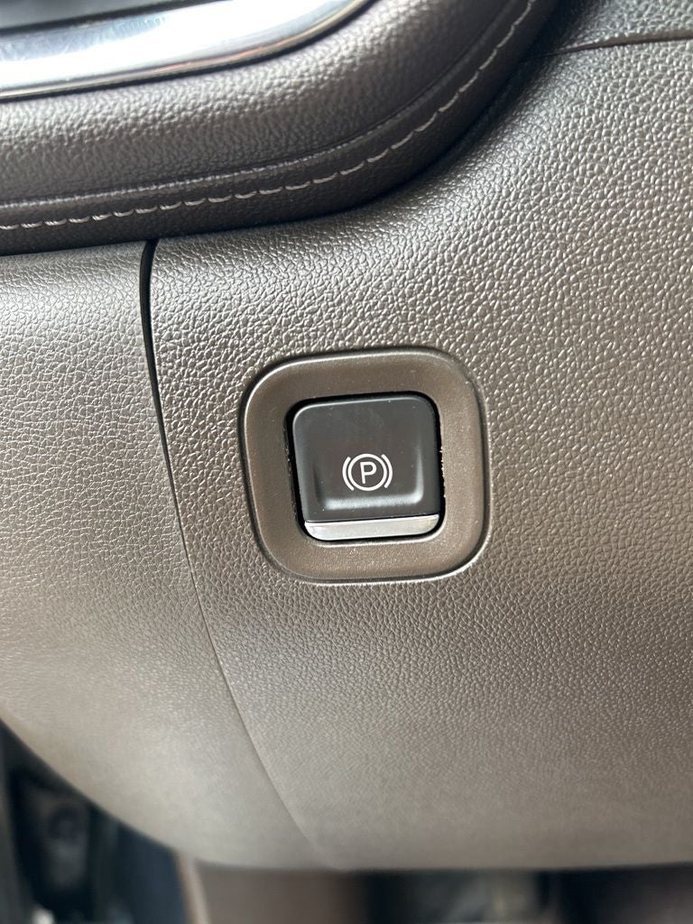 2020 GMC Sierra 1500 SLT 1-Owner / Driver Alert Pkg I/II / SLT Convenience/