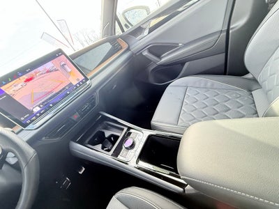 2026 Volkswagen Tiguan 2.0T SEL R-Line Turbo