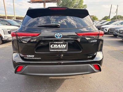 2023 Toyota Highlander Hybrid XLE