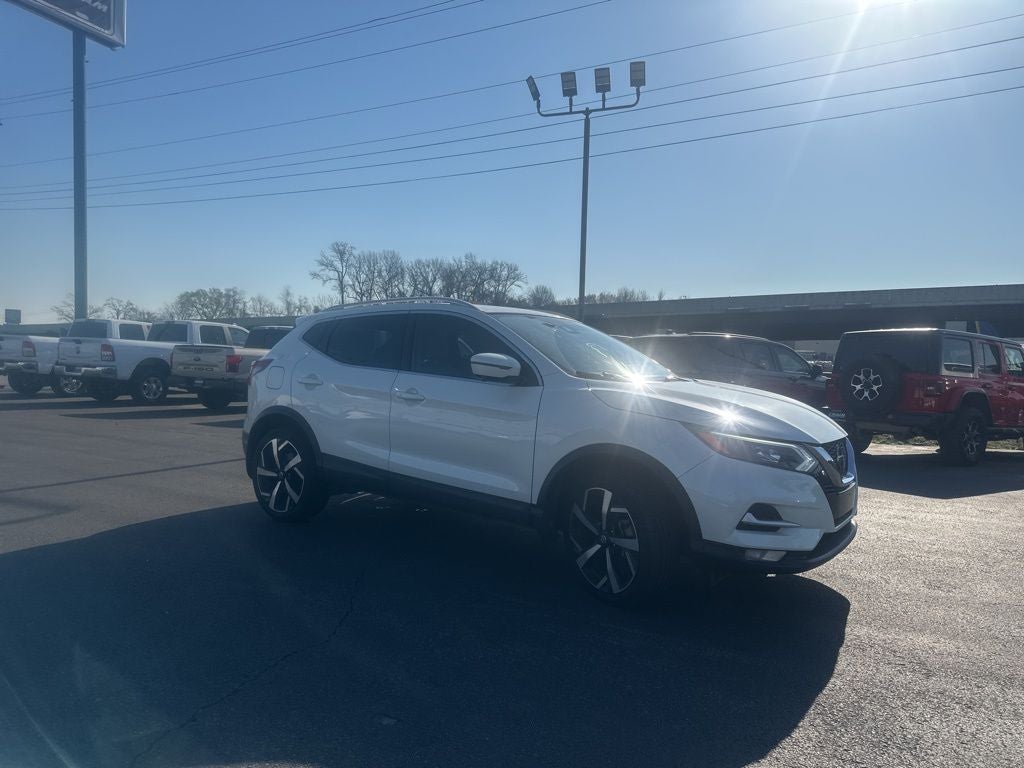 2020 Nissan Rogue Sport SL