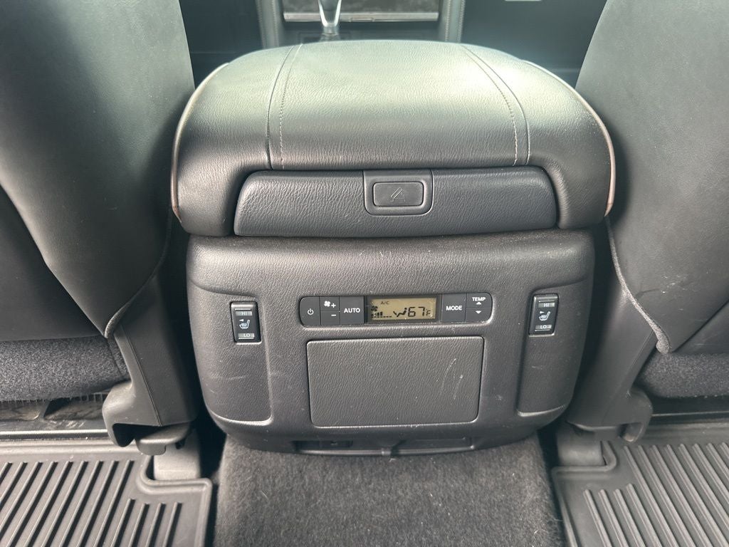 2022 Nissan Armada Platinum