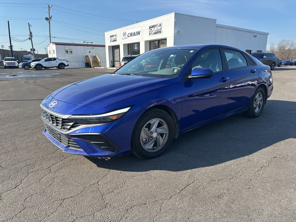 2024 Hyundai Elantra SE