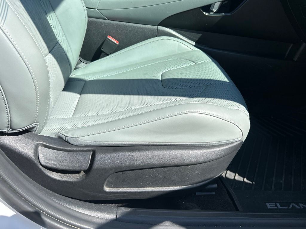 2024 Hyundai Elantra Hybrid Limited