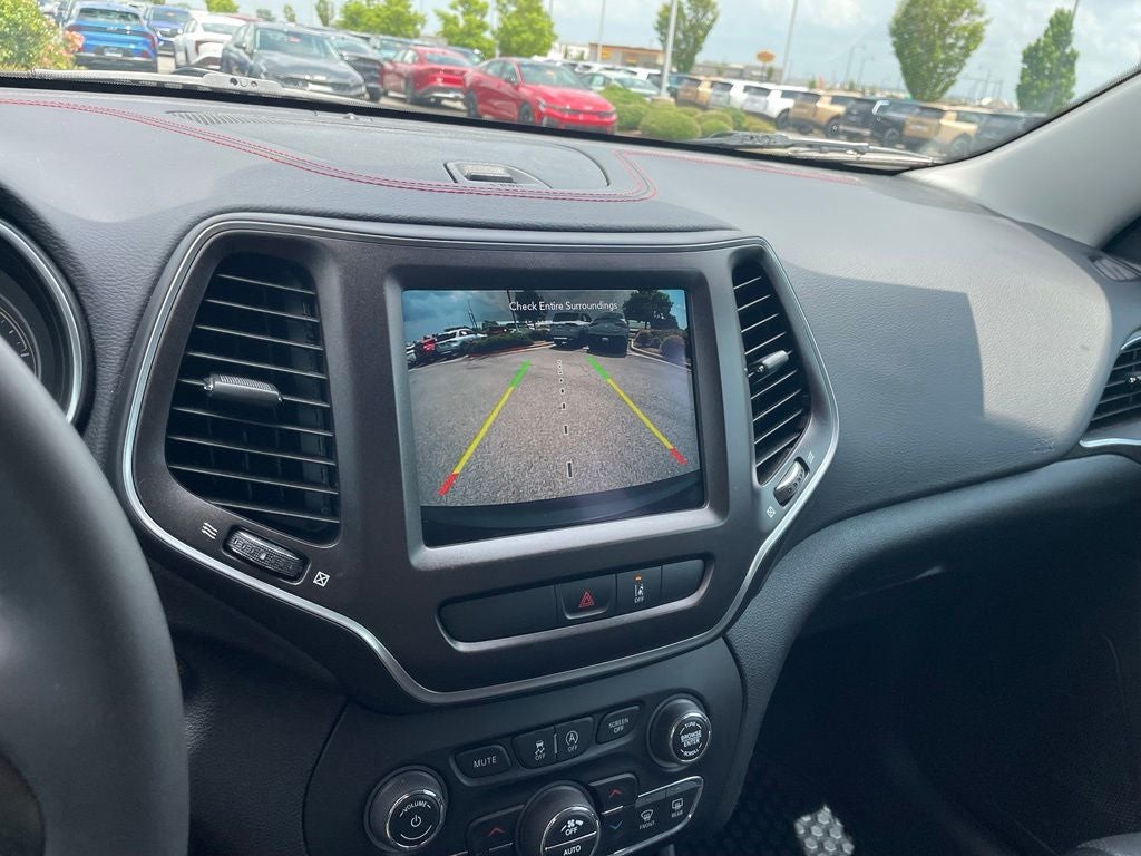2022 Jeep Cherokee Trailhawk