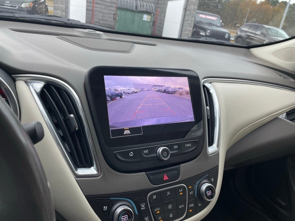 2021 Chevrolet Malibu Premier