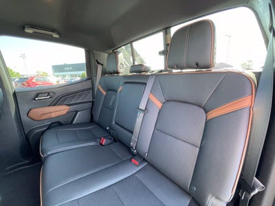 2025 GMC Canyon AT4