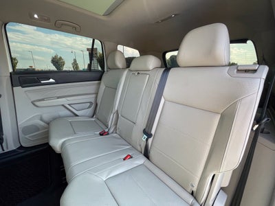 2022 Volkswagen Atlas 2.0T SE w/Technology