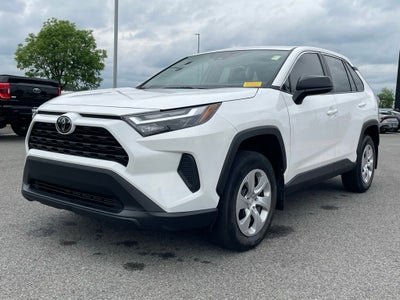 2024 Toyota RAV4 LE