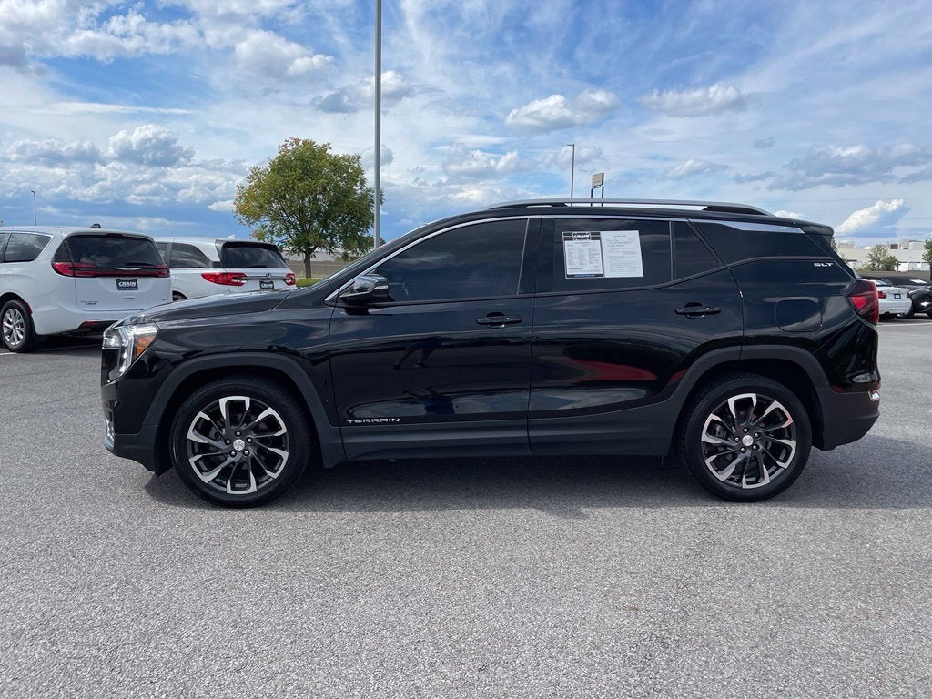 2022 GMC Terrain SLT