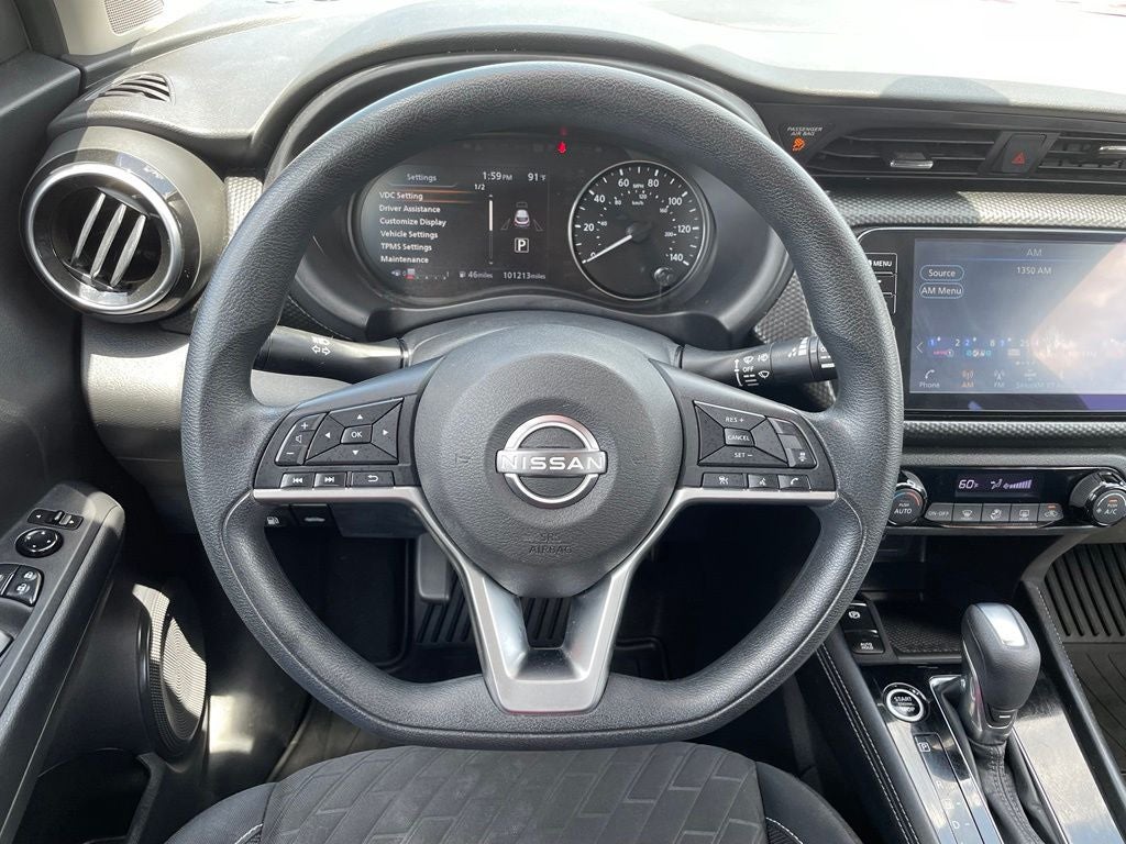 2022 Nissan Kicks SV
