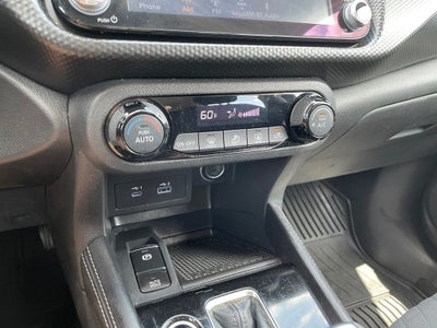 2022 Nissan Kicks SV