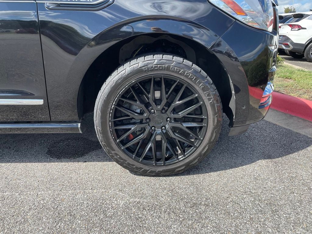 2019 Lincoln Navigator L Black Label