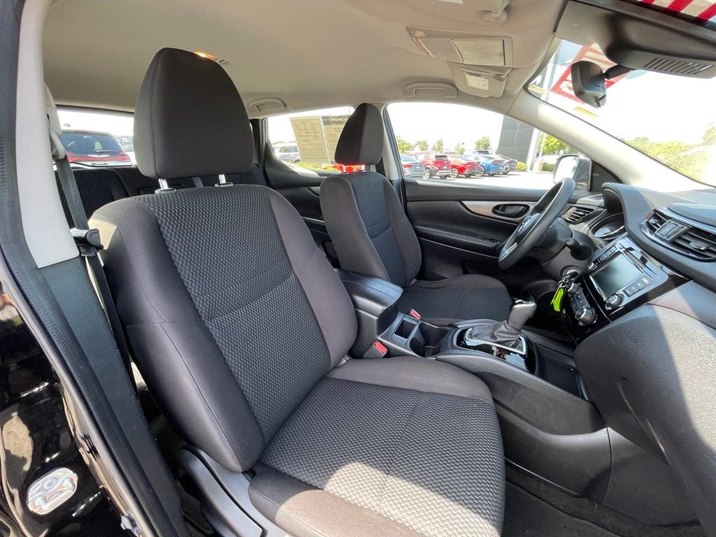 2020 Nissan Rogue Sport S