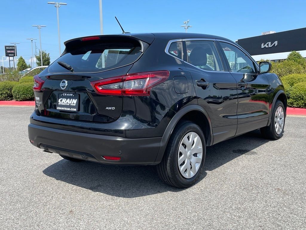 2020 Nissan Rogue Sport S