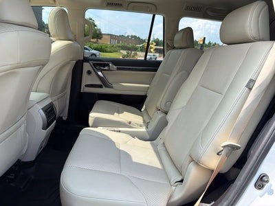 2023 Lexus GX 460 Luxury