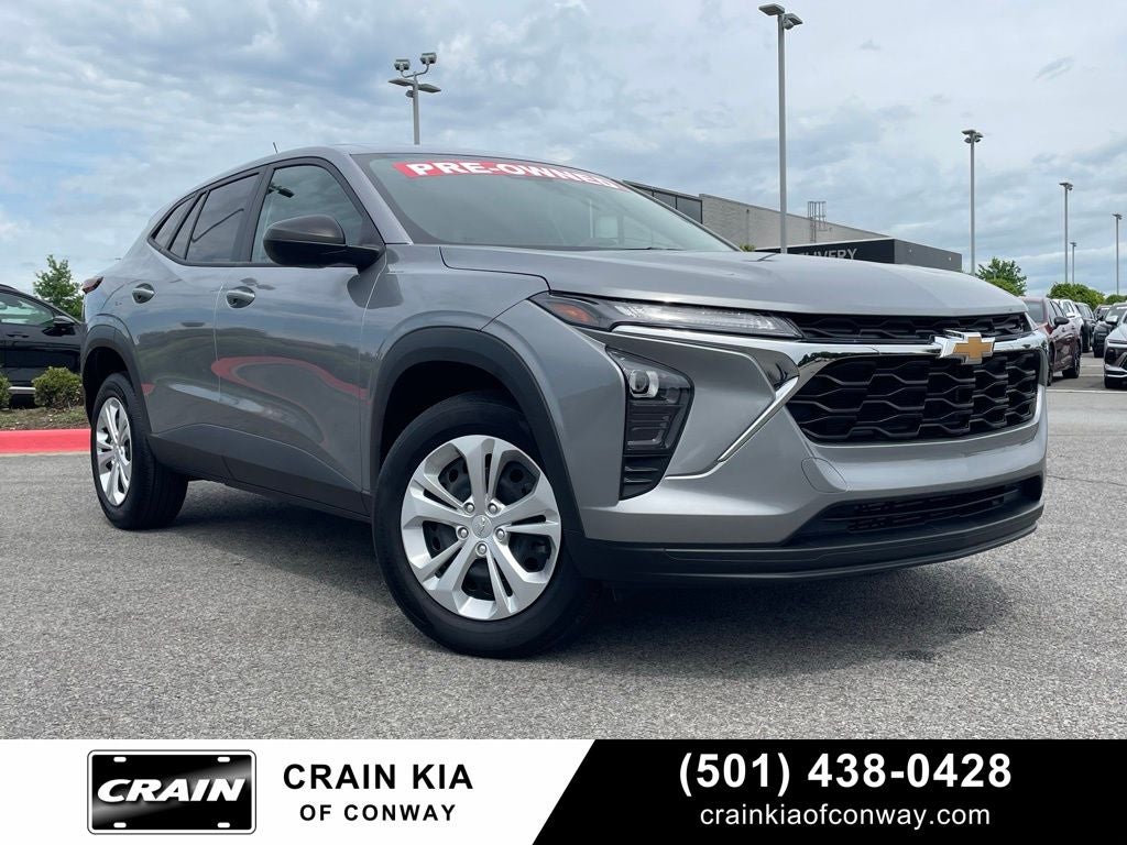 2025 Chevrolet Trax LS