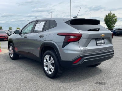 2025 Chevrolet Trax LS