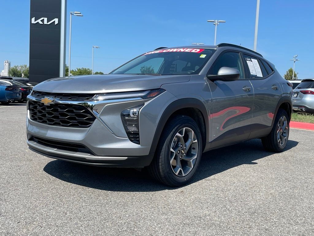 2025 Chevrolet Trax LT
