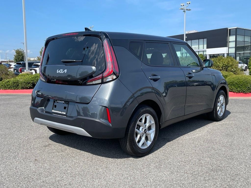 2025 Kia Soul LX
