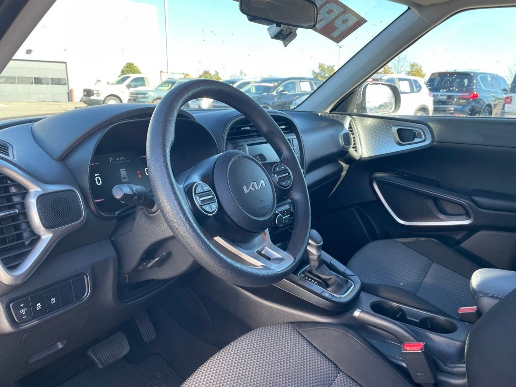 2023 Kia Soul LX