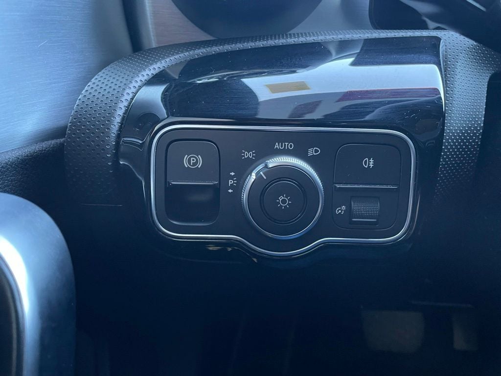 2022 Mercedes-Benz A-Class A 220 4MATIC®