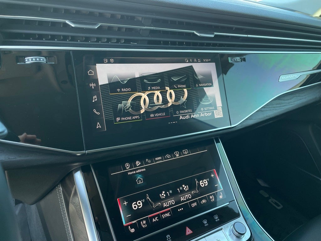 2023 Audi Q8 55 Prestige quattro