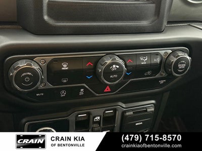 2019 Jeep Wrangler Unlimited Sahara - 4WD / SKY 1 TOUCH / CLEAN CARFAX