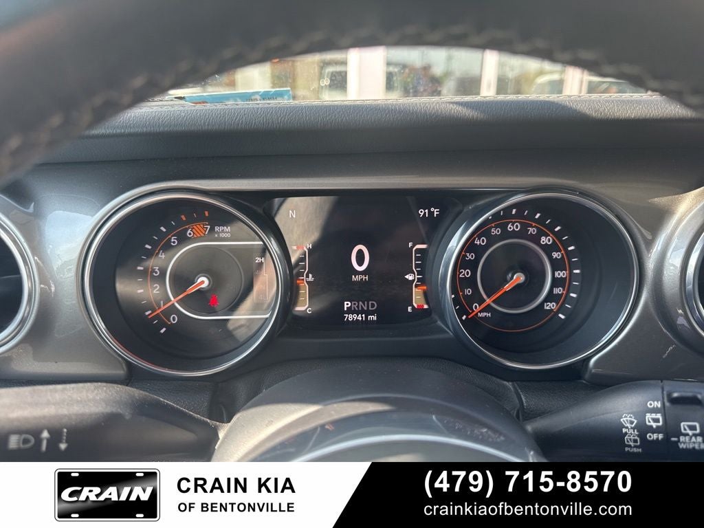 2018 Jeep Wrangler Unlimited Sahara - 4WD / CLEAN CARFAX / ONE OWNER