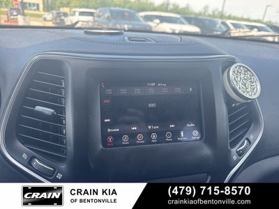 2019 Jeep Cherokee Latitude - CARFAX ONE OWNER