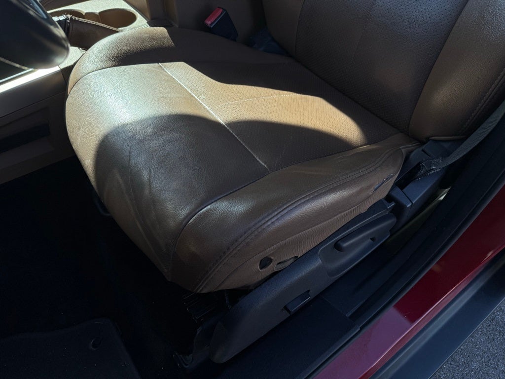 2012 Jeep Liberty Limited - 4WD / CLEAN CARFAX