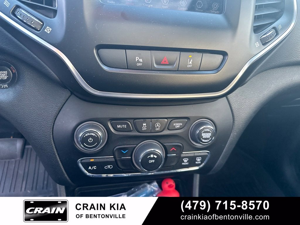 2021 Jeep Cherokee Latitude Lux - 4WD / PANO SUNROOF / CLEAN CARFAX