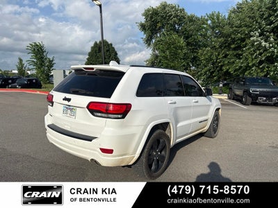 2018 Jeep Grand Cherokee Altitude - 4WD / SUNROOF