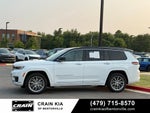 2025 Jeep Grand Cherokee L Summit - 4WD / PANORAMIC SUNROOF / CLEAN CARFAX