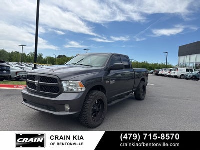 2018 RAM 1500 Express - 4WD / LIFTED!