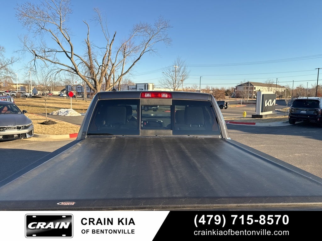 2019 RAM 1500 Classic SLT - 4WD / CLEAN CARFAX
