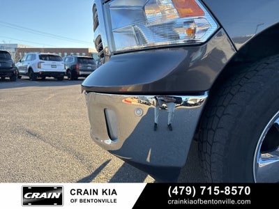 2019 RAM 1500 Classic SLT - 4WD / CLEAN CARFAX