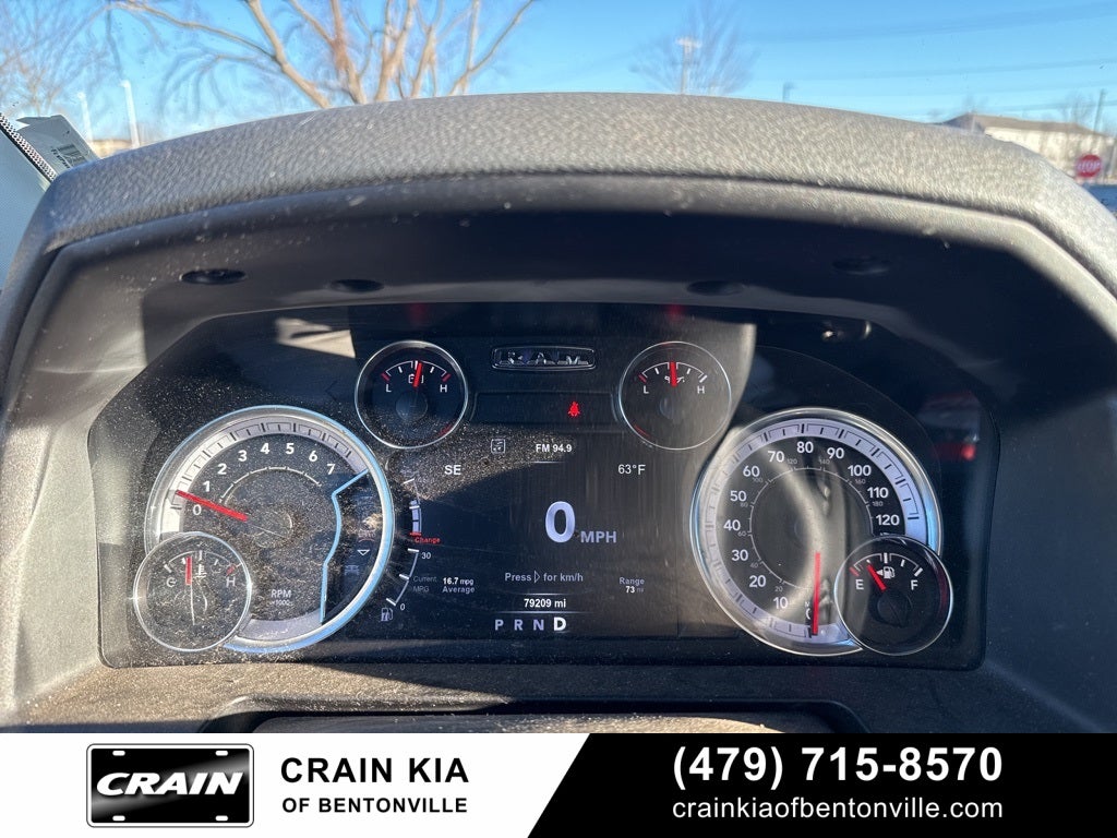 2019 RAM 1500 Classic SLT - 4WD / CLEAN CARFAX