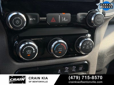 2025 RAM 1500 Warlock - 4WD / CLEAN CARFAX / ONE OWNER
