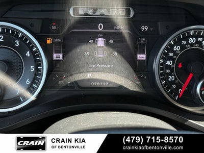 2021 RAM 1500 Laramie - 4WD / PANORAMIC SUNROOF / CLEAN CARFAX