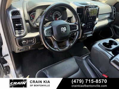 2021 RAM 1500 Laramie - 4WD / PANORAMIC SUNROOF / CLEAN CARFAX