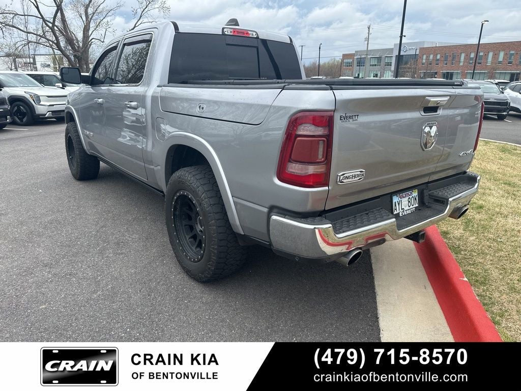 2020 RAM 1500 Laramie Longhorn - 4WD / PANORAMIC SUNROOF / LIFTED!