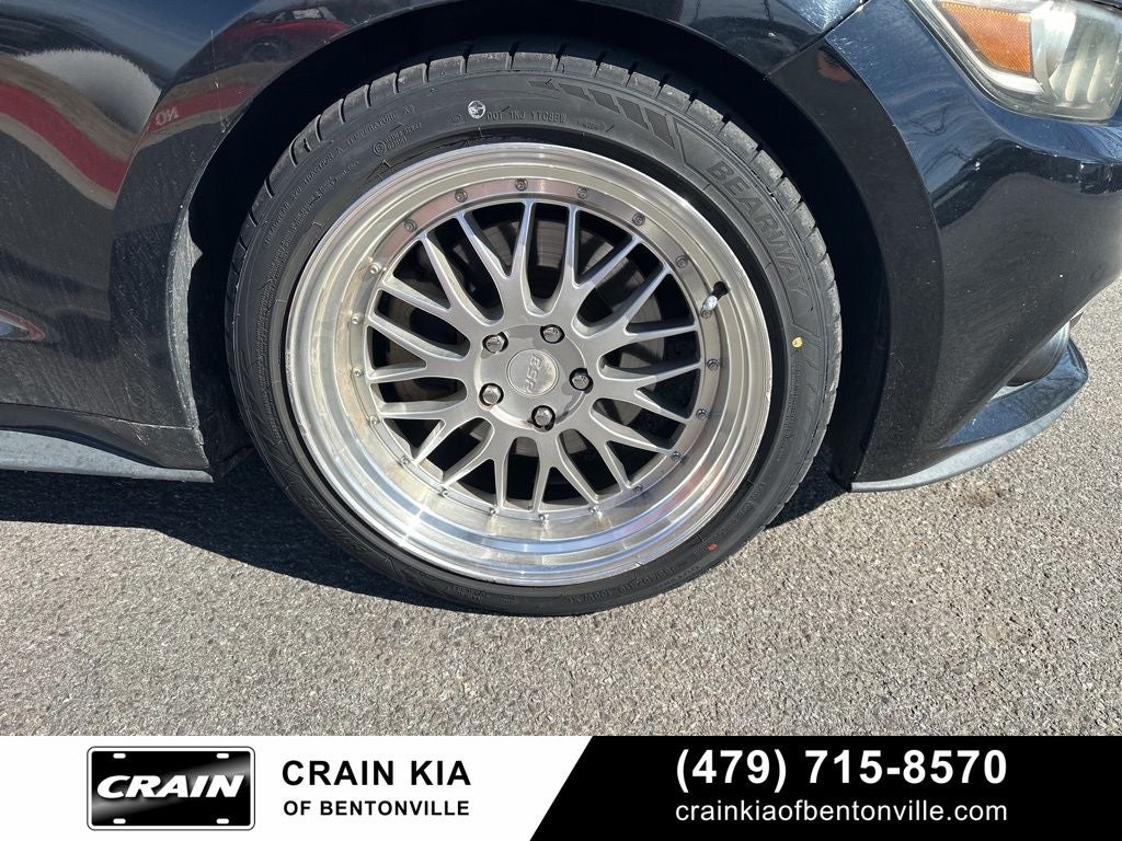 2016 Ford Mustang V6