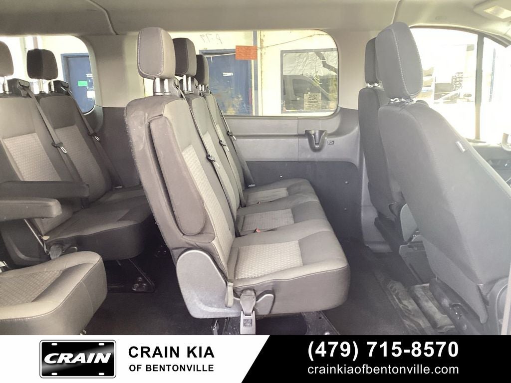 2024 Ford Transit-350 XLT - 12 PASSENGER / CLEAN CARFAX / ONE OWNER