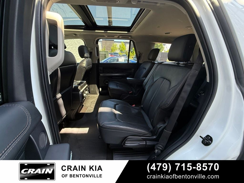 2020 Ford Expedition Platinum - $81,740 MSRP / 4WD / PANORAMIC SUNROOF