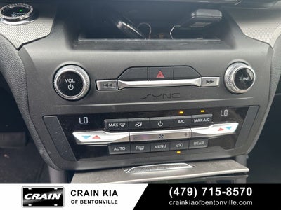 2020 Ford Explorer XLT - CARFAX ONE OWNER