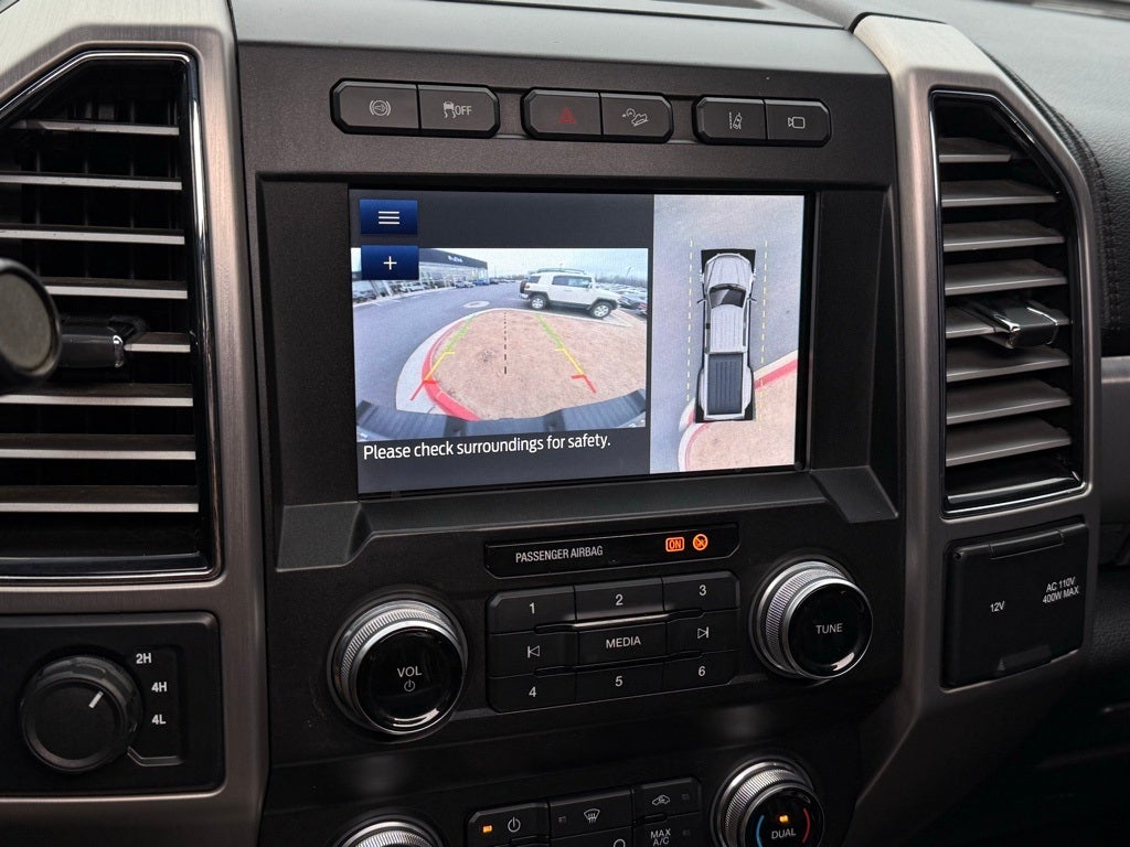 2021 Ford F-450SD Platinum - 4WD / PANORAMIC SUNROOF / $30K LIFT / WHEELS