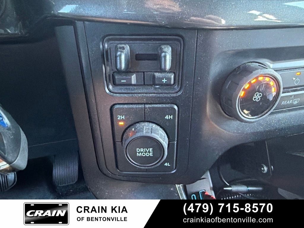 2022 Ford F-150 XL - 4WD / CLEAN CARFAX / ONE OWNER
