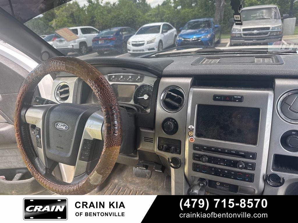 2011 Ford F-150 Lariat Limited - AWD / CLEAN CARFAX