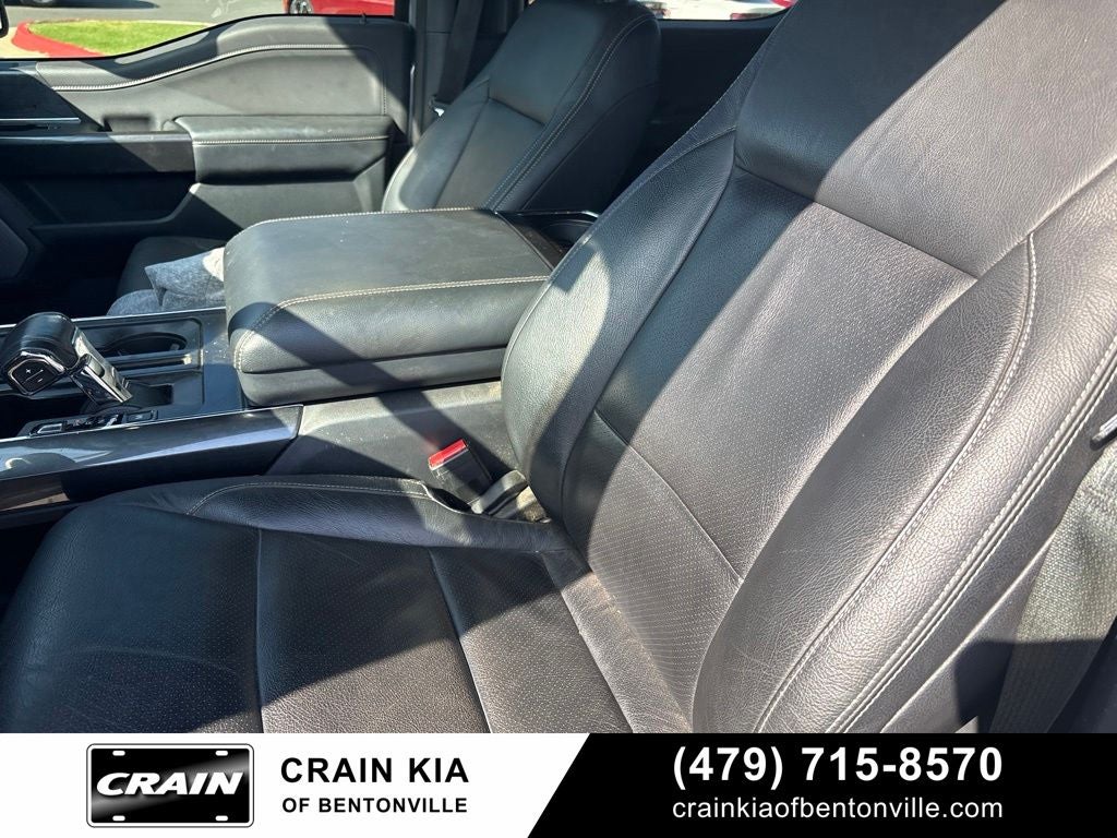 2021 Ford F-150 XLT - 4WD / CLEAN CARFAX